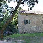 Uzes, Loft Dans Moulin Independant 18e Siecle En Bord De Riviere Piscine Privee 15x3