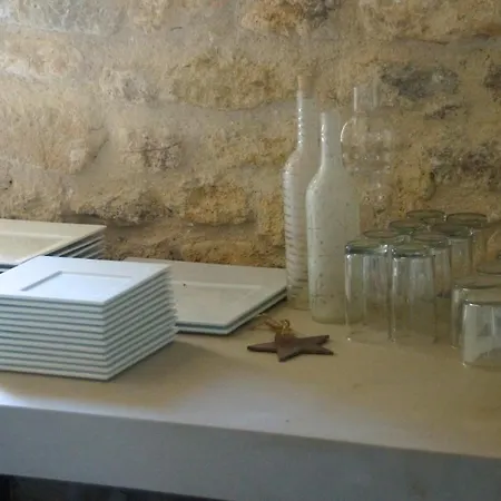 Uzes, Loft Dans Moulin Independant 18e Siecle En Bord De Riviere Piscine Privee 15x3 Uzes