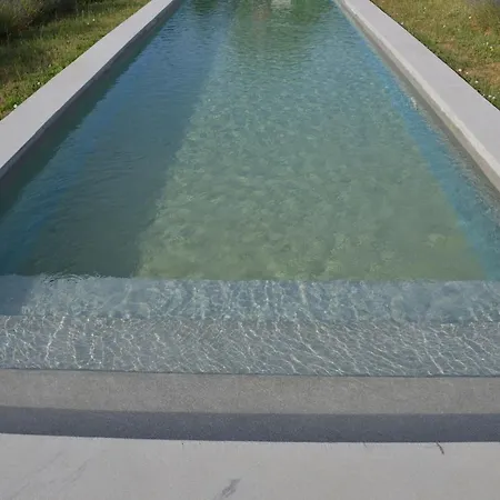 بيت للعطل Uzes, Loft Dans Moulin Independant 18e Siecle En Bord De Riviere Piscine Privee 15x3 *